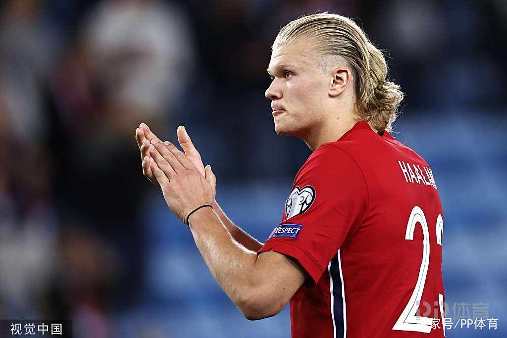 哈兰德新星最后时刻胜出表现突出,瑞士队前途光明! 哈兰德新星最后时刻胜出表现突出,瑞士队前途光明!